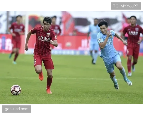 申花主帅大换血为何仍面临战术危机？争议阵容能否撑起豪门复兴之路？